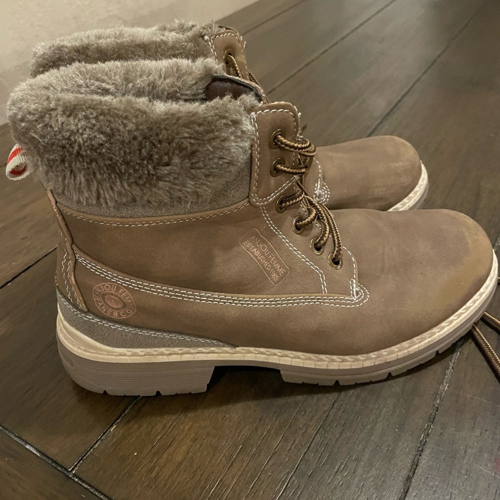 🔴 Anjoufemme Snow Boots